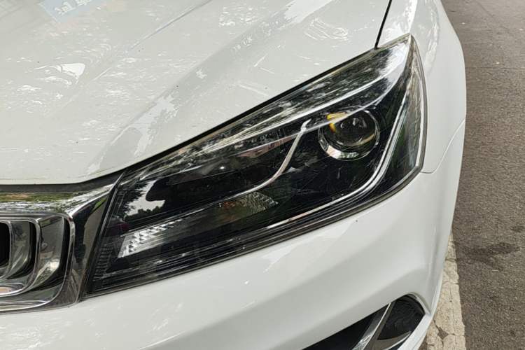 Used Geely Auto Emgrand 2019 Leading Edition 1.5L CVT Luxury Model China VI Standard Left Front Headlight