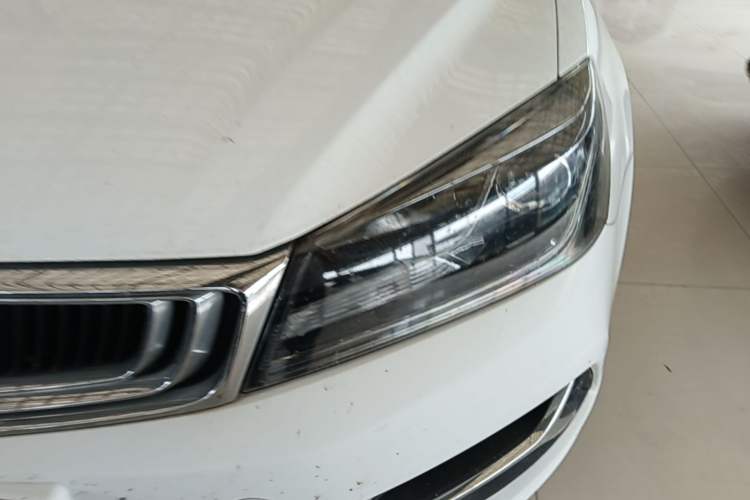 Used Geely Auto Emgrand 2019 Leading Edition 1.5L Manual Fashion Model China VI Standard Left Front Headlight