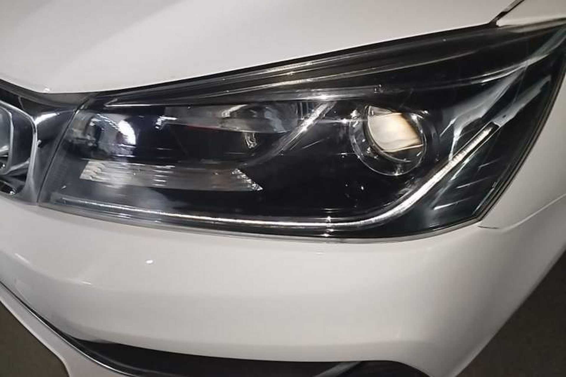 Used Geely Auto Emgrand 2019 Leading Edition 1.5L CVT Luxury Model China VI Standard Left Front Headlight