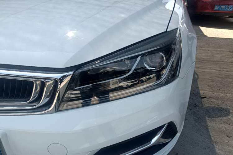 Used Geely Auto Emgrand 2019 Leading Edition 1.5L Manual Luxury Model China VI Standard Left Front Headlight