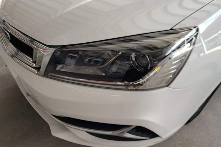 Used Geely Auto Emgrand 2019 Leading Edition 1.5L Manual Luxury Model China VI Standard Left Front Headlight