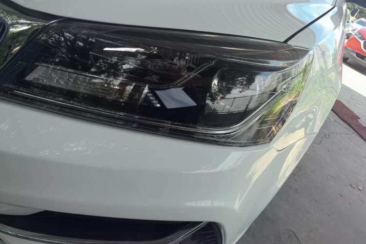 Used Geely Auto Emgrand 2019 Leading Edition 1.5L CVT Luxury Model China VI Standard Left Front Headlight
