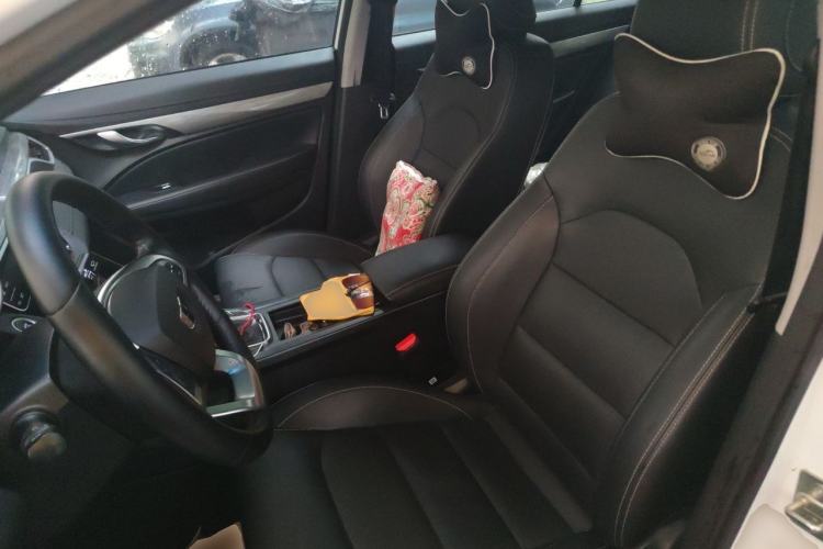 Used Geely Auto Emgrand 2019 Leading Edition 1.5L CVT Upward-Connected Model China VI Standard Left Front Seat