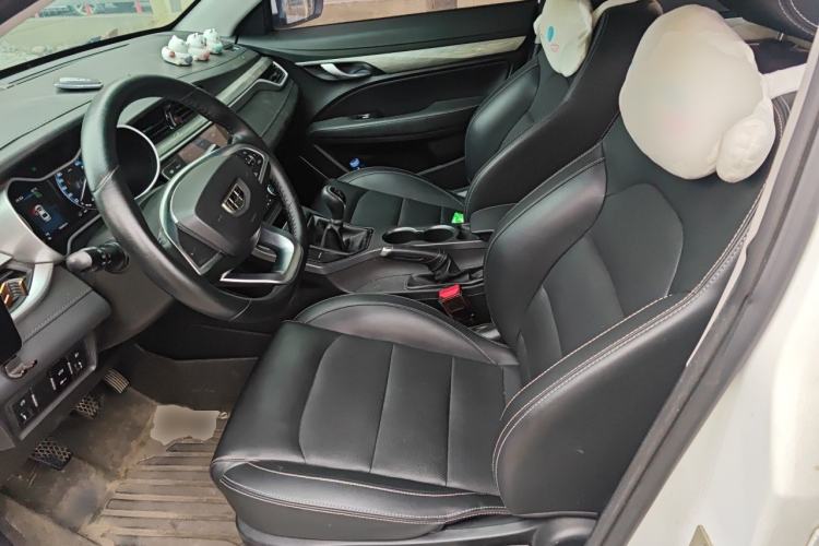 Used Geely Auto Emgrand 2019 Leading Edition 1.5L Manual Luxury Model China VI Standard Left Front Seat