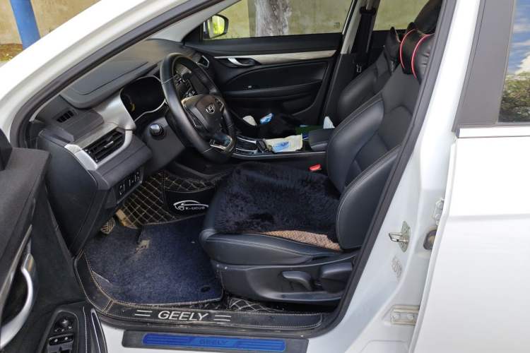 Used Geely Auto Emgrand 2019 Leading Edition 1.5L CVT Upward Asian Games Edition China VI Left Front Seat