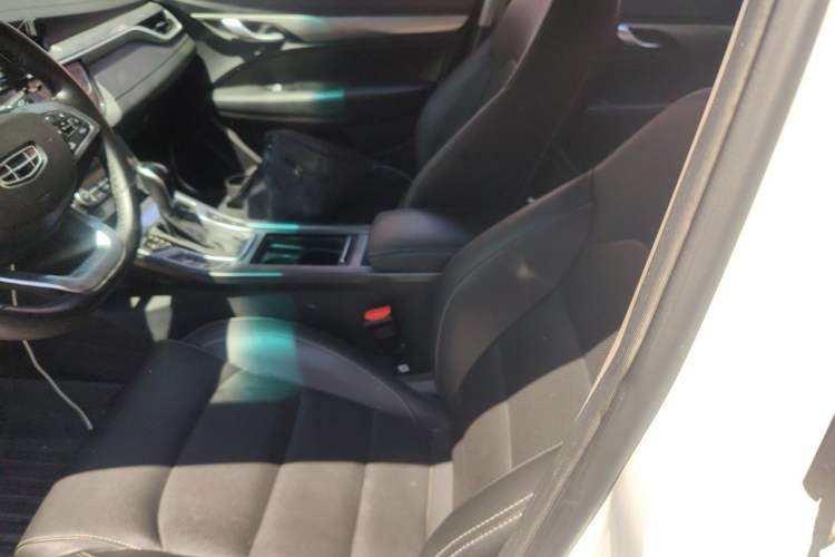 Used Geely Auto Emgrand 2019 Leading Edition 1.5L CVT Upward Asian Games Edition China VI Left Front Seat