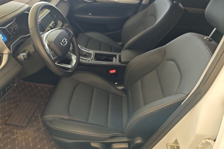 Used Geely Auto Emgrand 2019 Leading Edition 1.5L CVT Luxury Model China VI Standard Left Front Seat