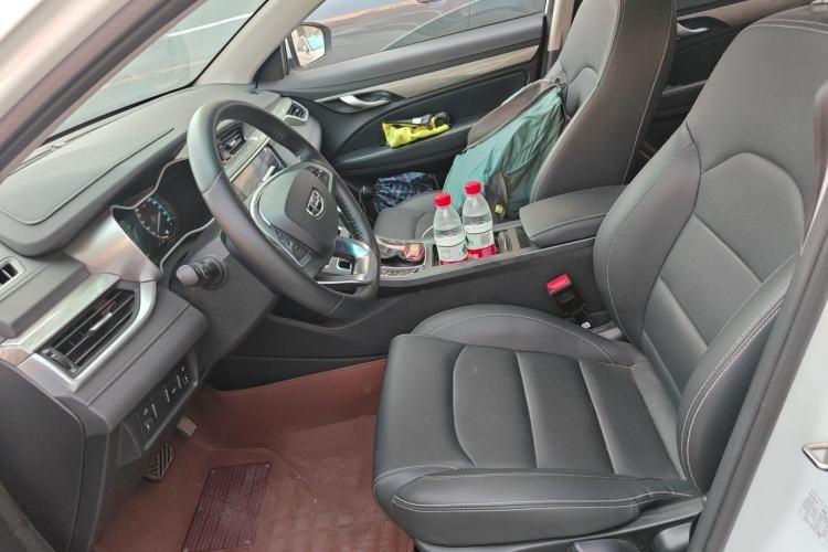 Used Geely Auto Emgrand 2019 Leading Edition 1.5L CVT Luxury Model China VI Standard Left Front Seat