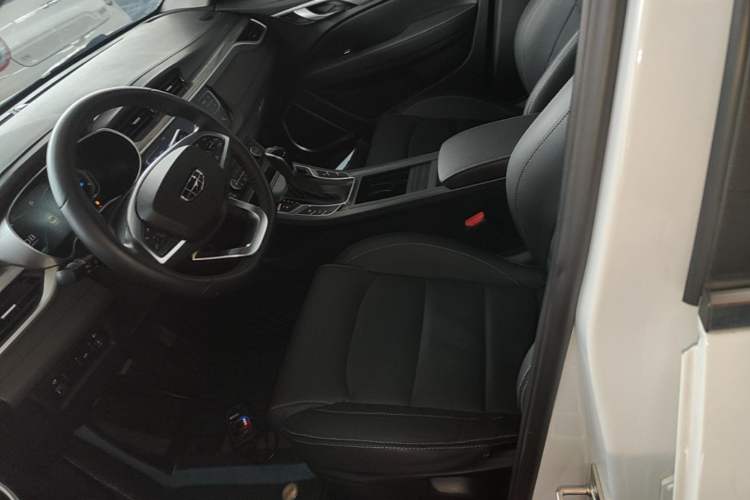 Used Geely Auto Emgrand 2019 Leading Edition 1.5L CVT Upward Asian Games Edition China VI Left Front Seat