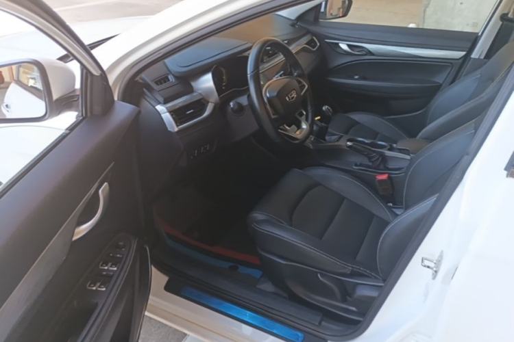Used Geely Auto Emgrand 2019 Leading Edition 1.5L Manual Upward Asian Games Edition China VI Left Front Seat