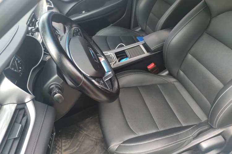 Used Geely Auto Emgrand 2019 Leading Edition 1.5L CVT Luxury Model China VI Standard Left Front Seat