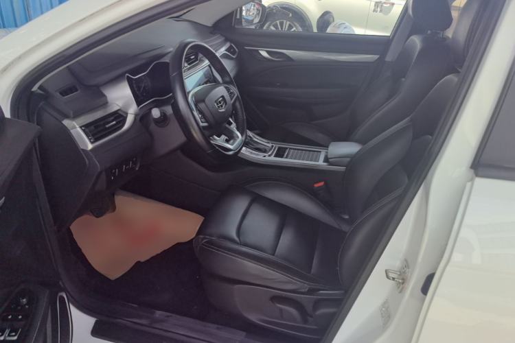 Used Geely Auto Emgrand 2019 Leading Edition 1.5L CVT Luxury Model China VI Standard Left Front Seat