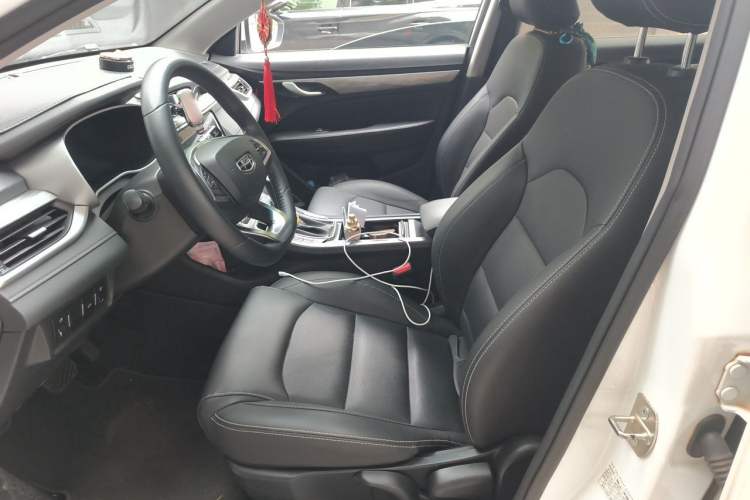 Used Geely Auto Emgrand 2019 Leading Edition 1.5L CVT Upward Asian Games Edition China VI Left Front Seat