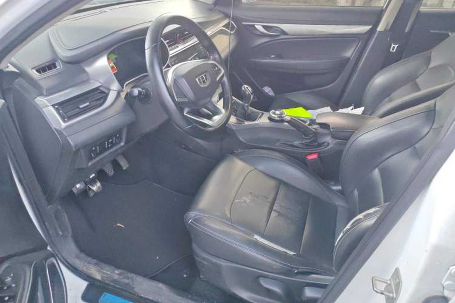 Used Geely Auto Emgrand 2019 Leading Edition 1.5L Manual Upgraded Connectivity Model China VI Standard Left Front Seat