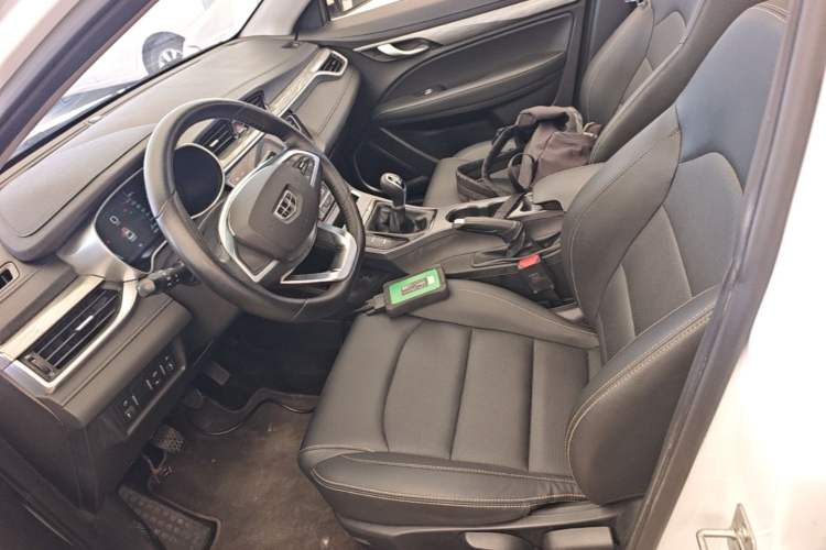 Used Geely Auto Emgrand 2019 Leading Edition 1.5L Manual Upgraded Connectivity Model China V Standard Left Front Seat