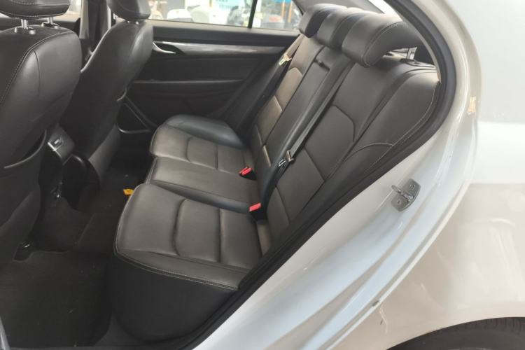 Used Geely Auto Emgrand 2019 Leading Edition 1.5L Manual Upgraded Connectivity Model China VI Standard Left Rear Seat
