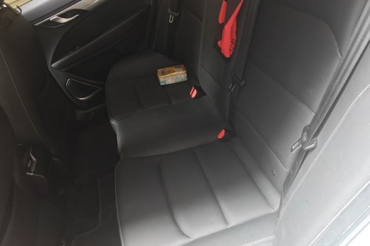 Used Geely Auto Emgrand 2019 Leading Edition 1.5L CVT Luxury Model China VI Standard Left Rear Seat