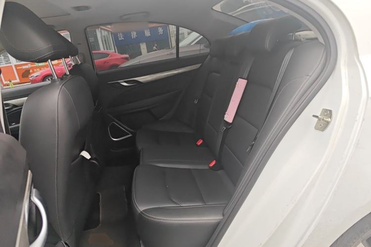Used Geely Auto Emgrand 2019 Leading Edition 1.5L Manual Upgraded Connectivity Model China VI Standard Left Rear Seat
