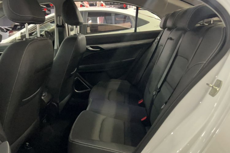 Used Geely Auto Emgrand 2019 Leading Edition 1.5L Manual Luxury Model China VI Standard Left Rear Seat