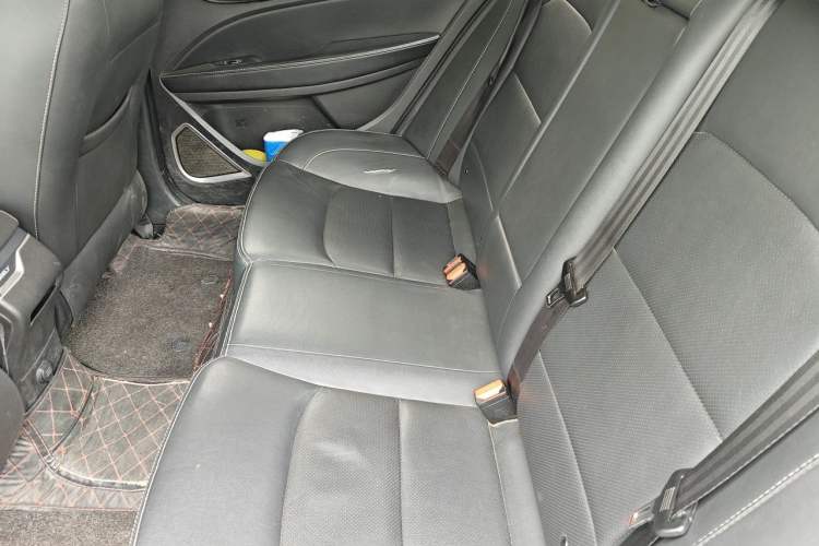 Used Geely Auto Emgrand 2019 Leading Edition 1.5L Manual Upward Asian Games Edition China VI Left Rear Seat