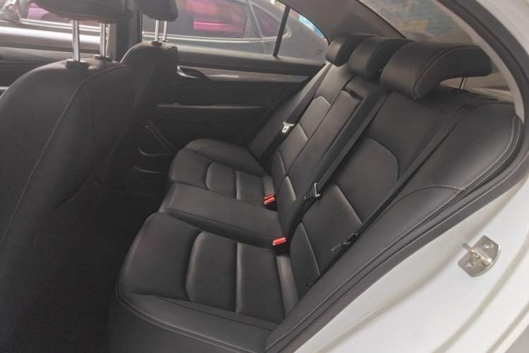 Used Geely Auto Emgrand 2019 Leading Edition 1.5L Manual Upward Asian Games Edition China VI Left Rear Seat