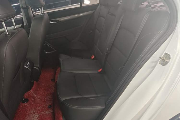 Used Geely Auto Emgrand 2019 Leading Edition 1.5L CVT Upward Asian Games Edition China VI Left Rear Seat