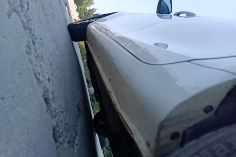Used Geely Auto Emgrand 2019 Leading Edition 1.5L CVT Upward-Connected Model China VI Standard Left Side Sill