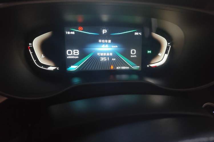 Used Geely Auto Emgrand 2019 Leading Edition 1.5L CVT Upward-Connected Model China VI Standard Odometer Close Up