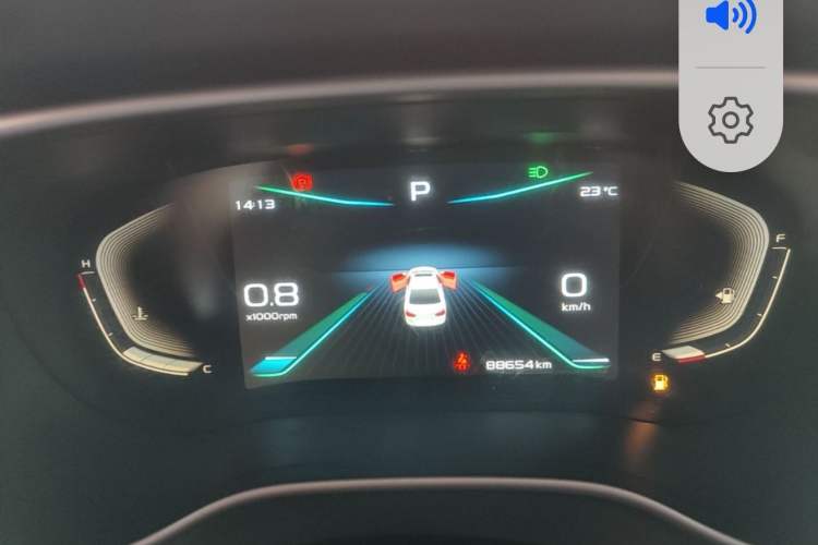 Used Geely Auto Emgrand 2019 Leading Edition 1.5L CVT Upward Asian Games Edition China VI Odometer Close Up