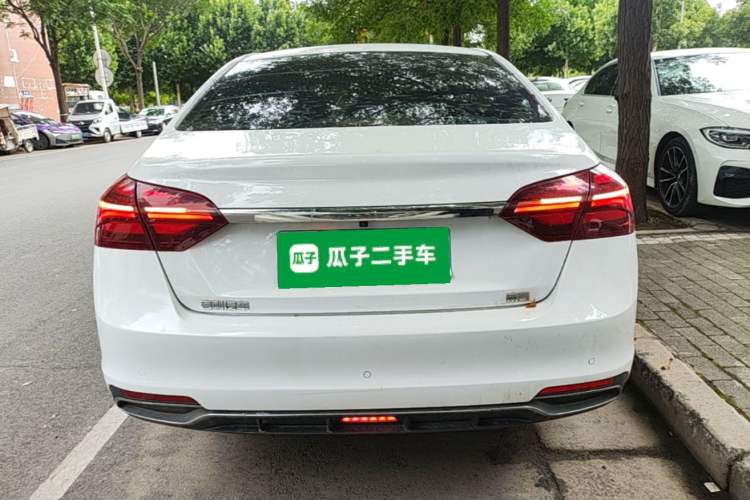 Used Geely Auto Emgrand 2019 Leading Edition 1.5L CVT Luxury Model China VI Standard Rear