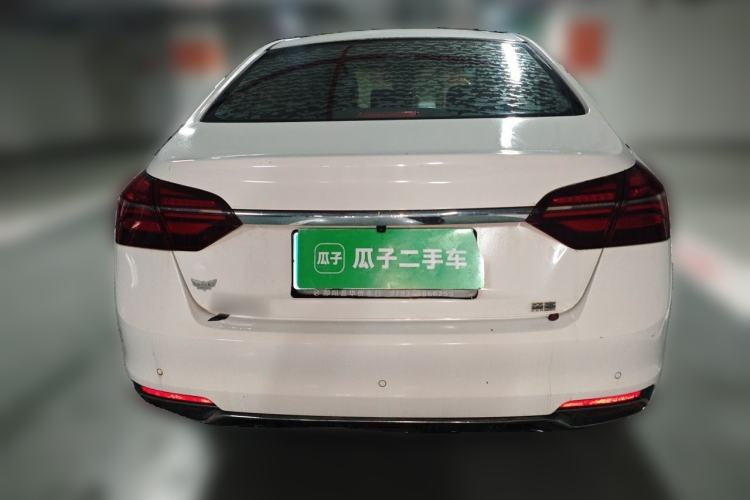 Used Geely Auto Emgrand 2019 Leading Edition 1.5L Manual Luxury Model China VI Standard Rear