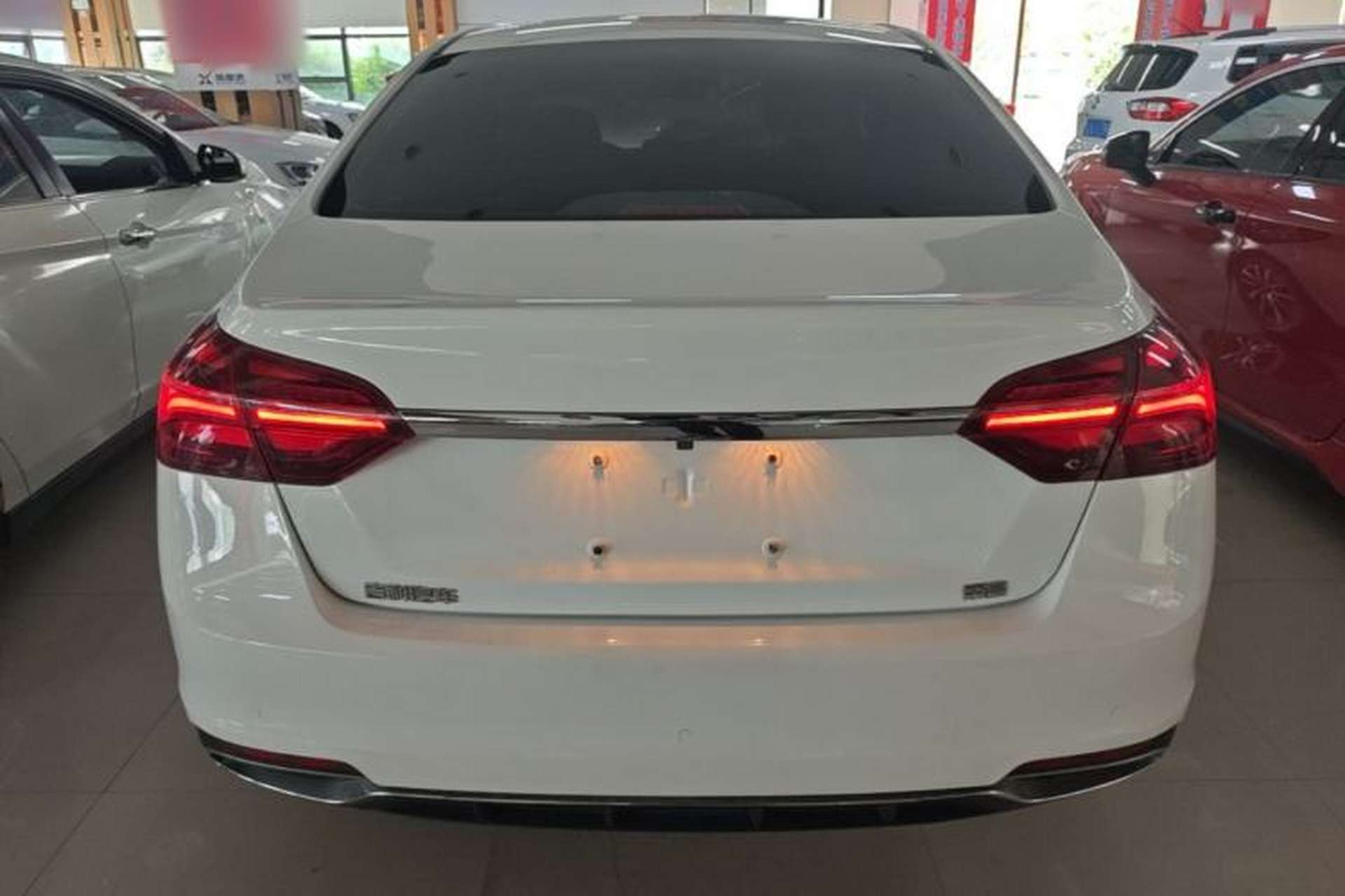 Used Geely Auto Emgrand 2019 Leading Edition 1.5L CVT Upward-Connected Model China VI Standard Rear