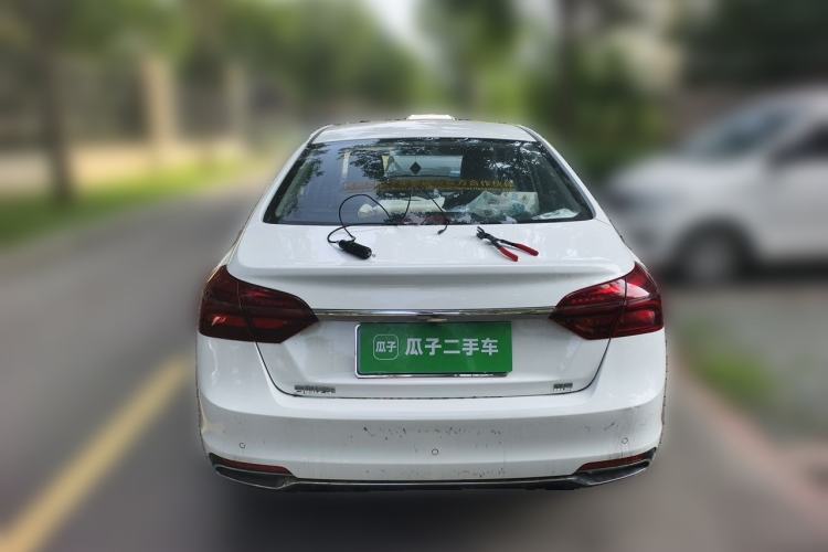 Used Geely Auto Emgrand 2019 Leading Edition 1.5L CVT Luxury Model China V Standard Rear