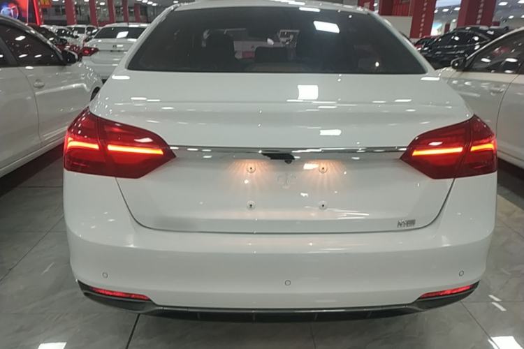 Used Geely Auto Emgrand 2019 Leading Edition 1.5L CVT Upward-Connected Model China VI Standard Rear