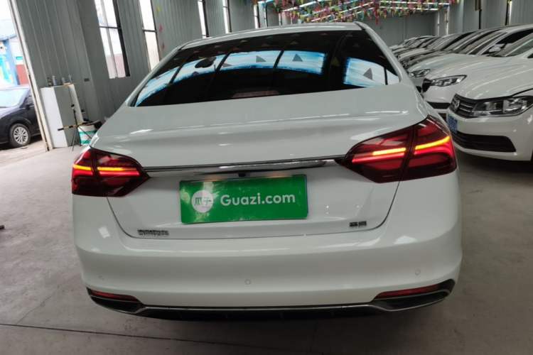 Used Geely Auto Emgrand 2019 Leading Edition 1.5L Manual Luxury Model China VI Standard Rear