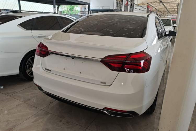 Used Geely Auto Emgrand 2019 Leading Edition 1.5L CVT Luxury Model China VI Standard Rear Right 45 Deg