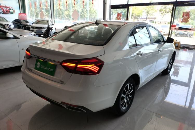 Used Geely Auto Emgrand 2019 Leading Edition 1.5L Manual Luxury Model China VI Standard Rear Right 45 Deg