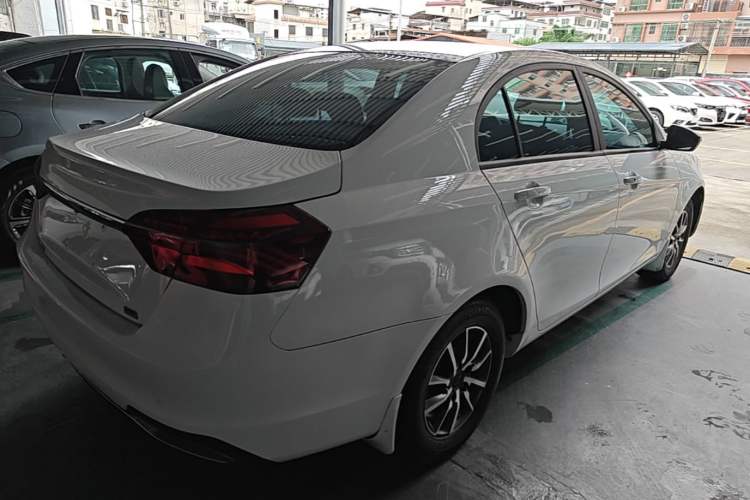 Used Geely Auto Emgrand 2019 Leading Edition 1.5L CVT Luxury Model China VI Standard Rear Right 45 Deg