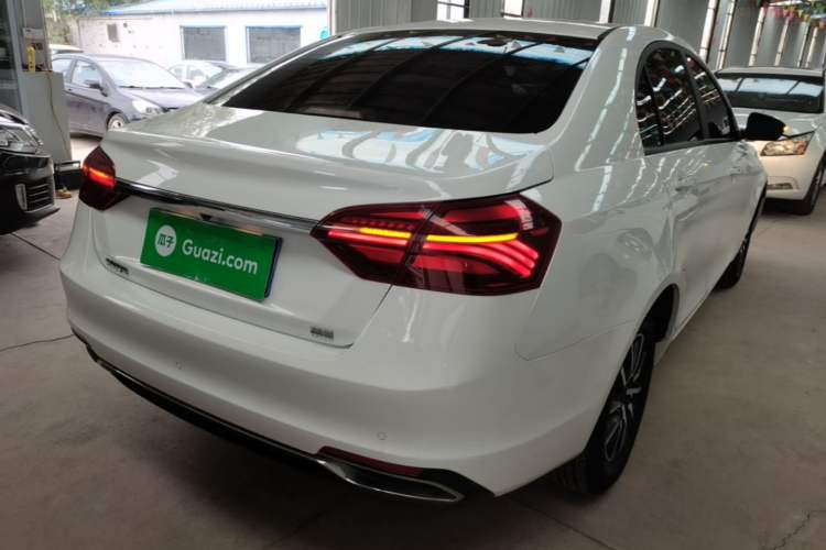 Used Geely Auto Emgrand 2019 Leading Edition 1.5L Manual Luxury Model China VI Standard Rear Right 45 Deg