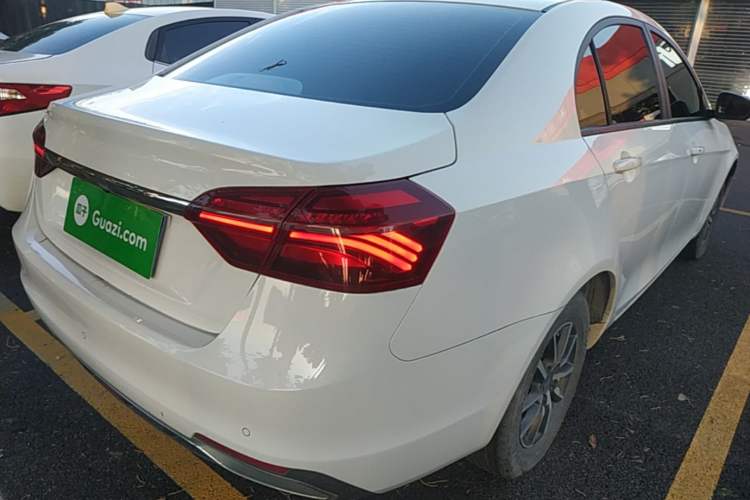 Used Geely Auto Emgrand 2019 Leading Edition 1.5L CVT Luxury Model China VI Standard Rear Right 45 Deg