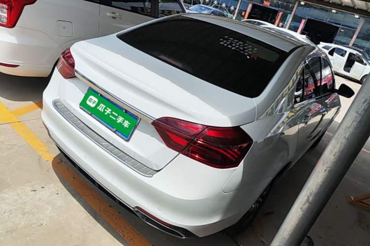 Used Geely Auto Emgrand 2019 Leading Edition 1.5L CVT Luxury Model China VI Standard Rear Right 45 Deg