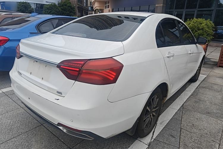 Used Geely Auto Emgrand 2019 Leading Edition 1.5L Manual Luxury Model China V Standard Rear Right 45 Deg