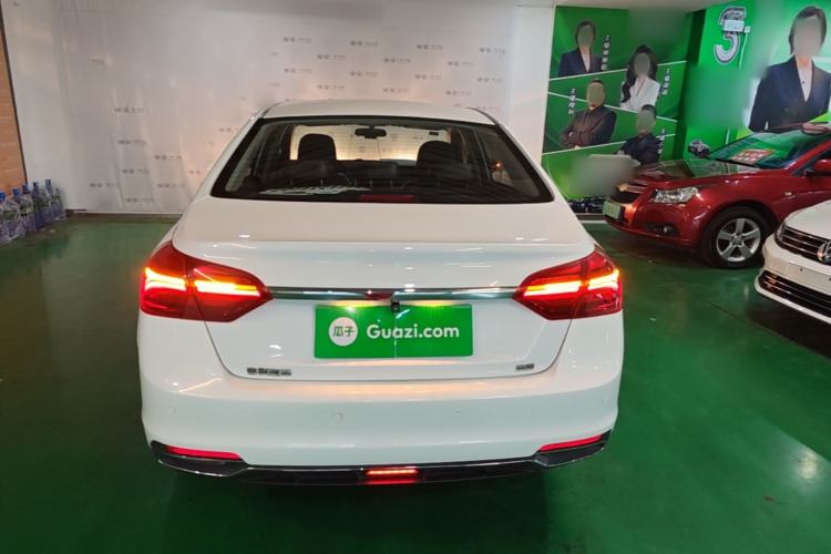 Used Geely Auto Emgrand 2019 Leading Edition 1.5L Manual Fashion Model China VI Standard Rear