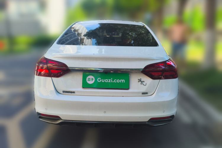 Used Geely Auto Emgrand 2019 Leading Edition 1.5L Manual Upgraded Connectivity Model China VI Standard Rear