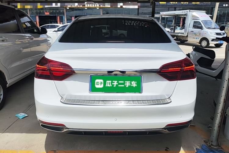 Used Geely Auto Emgrand 2019 Leading Edition 1.5L CVT Luxury Model China VI Standard Rear