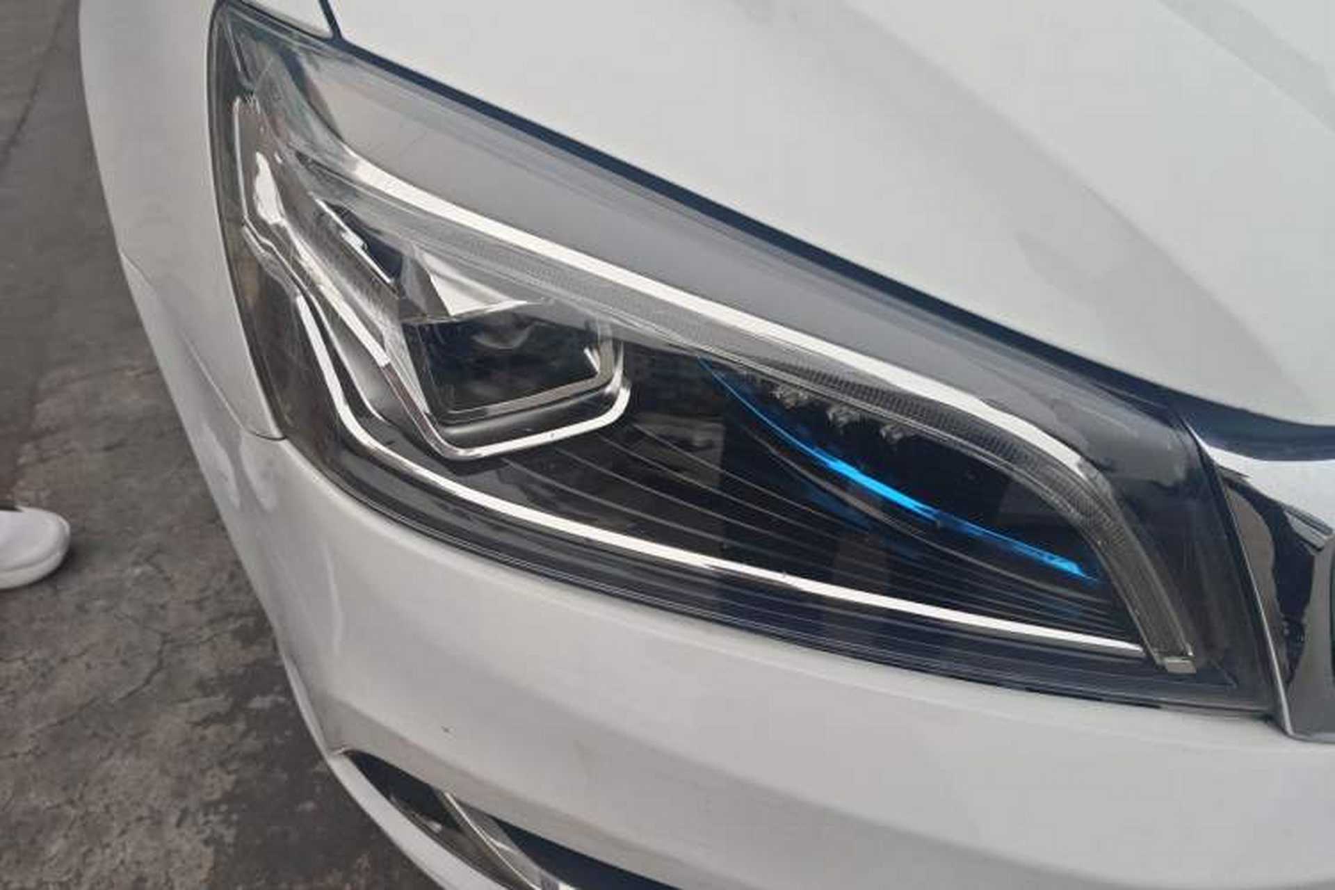 Used Geely Auto Emgrand 2019 Leading Edition 1.5L Manual Upward Asian Games Edition China VI Right Front Headlight