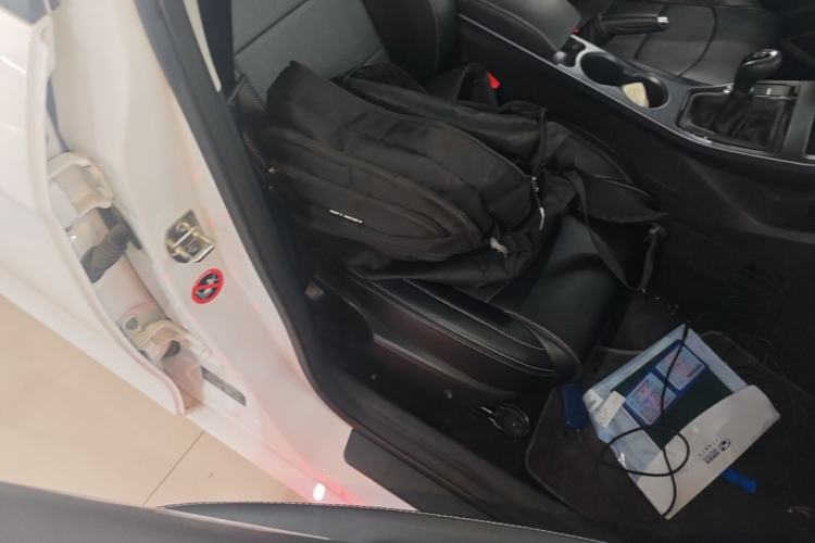 Used Geely Auto Emgrand 2019 Leading Edition 1.5L Manual Fashion Model China VI Standard Right Front Seat