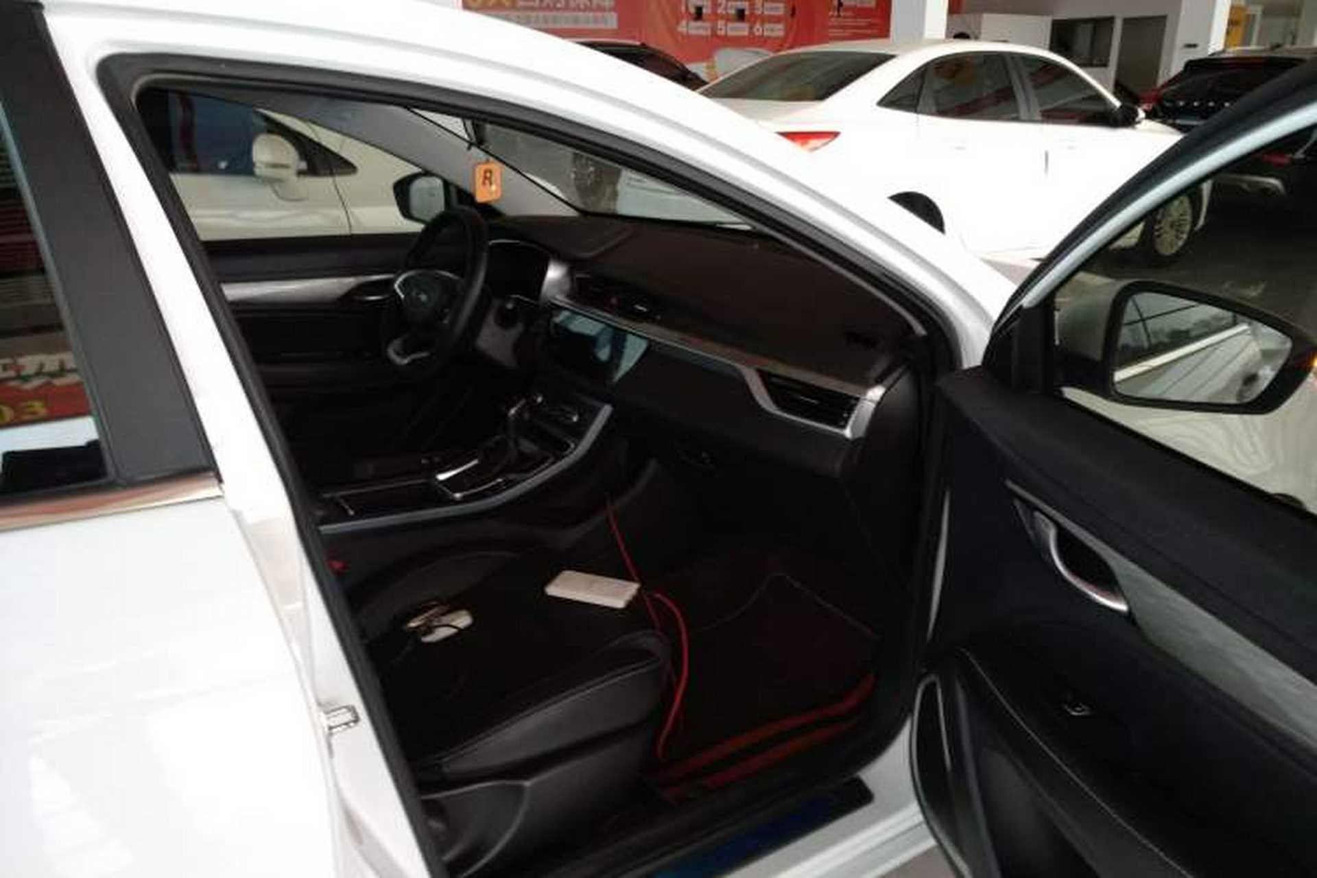 Used Geely Auto Emgrand 2019 Leading Edition 1.5L CVT Upward Asian Games Edition China VI Right Front Seat