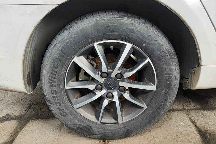 Used Geely Auto Emgrand 2019 Leading Edition 1.5L CVT Luxury Model China VI Standard Right Rear Wheel Hub