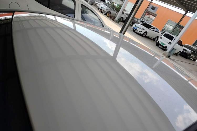 Used Geely Auto Emgrand 2019 Leading Edition 1.5L Manual Luxury Model China VI Standard Roof